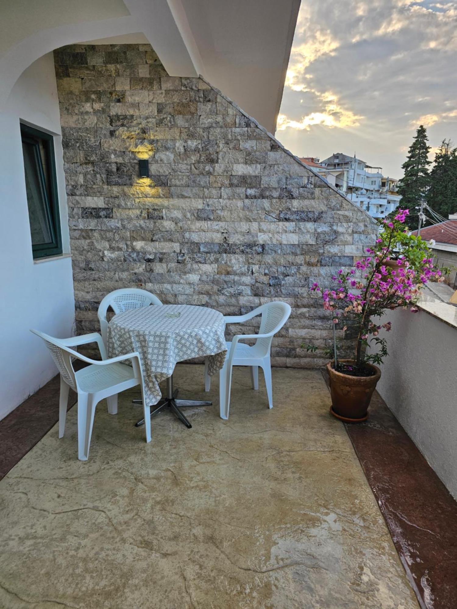 Apartments Ishmi In Center Of Ούλτσιν Εξωτερικό φωτογραφία