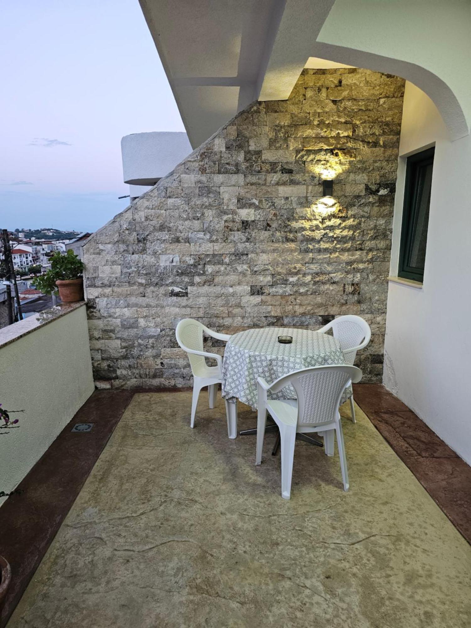 Apartments Ishmi In Center Of Ούλτσιν Εξωτερικό φωτογραφία