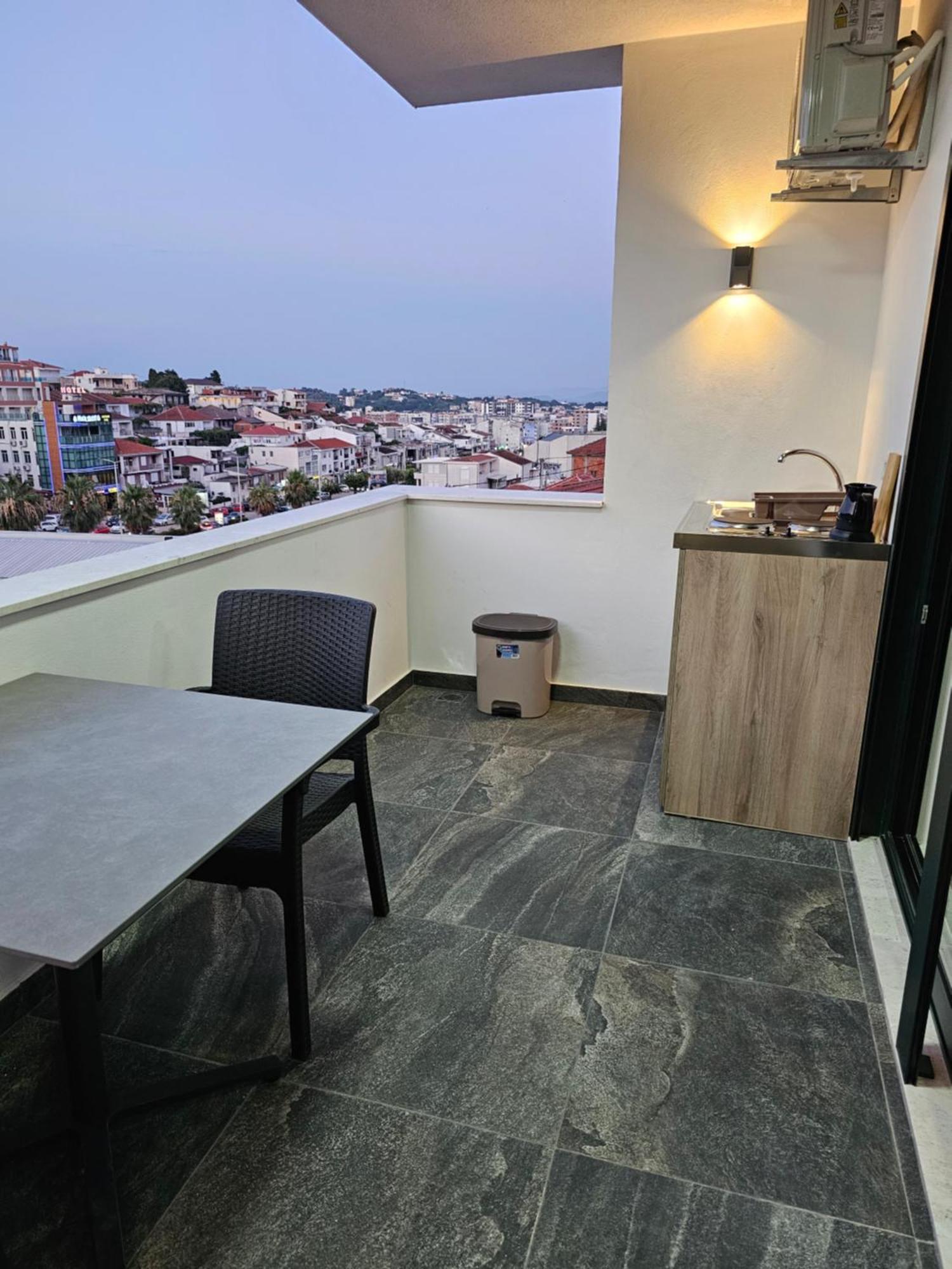 Apartments Ishmi In Center Of Ούλτσιν Εξωτερικό φωτογραφία